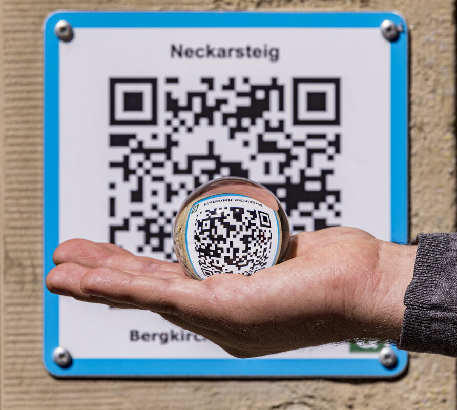 Neckarsteig QR-Code Bergkirche Heinsheim